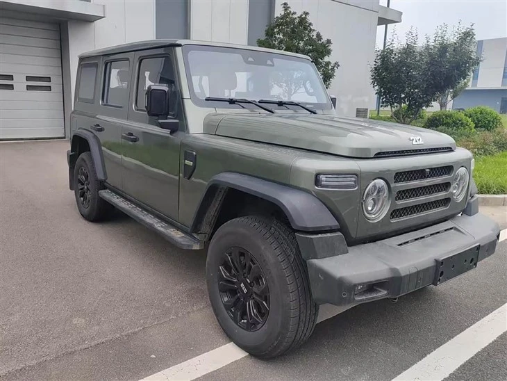 212 T01 2026 verze se vznětovým motorem 2.0T