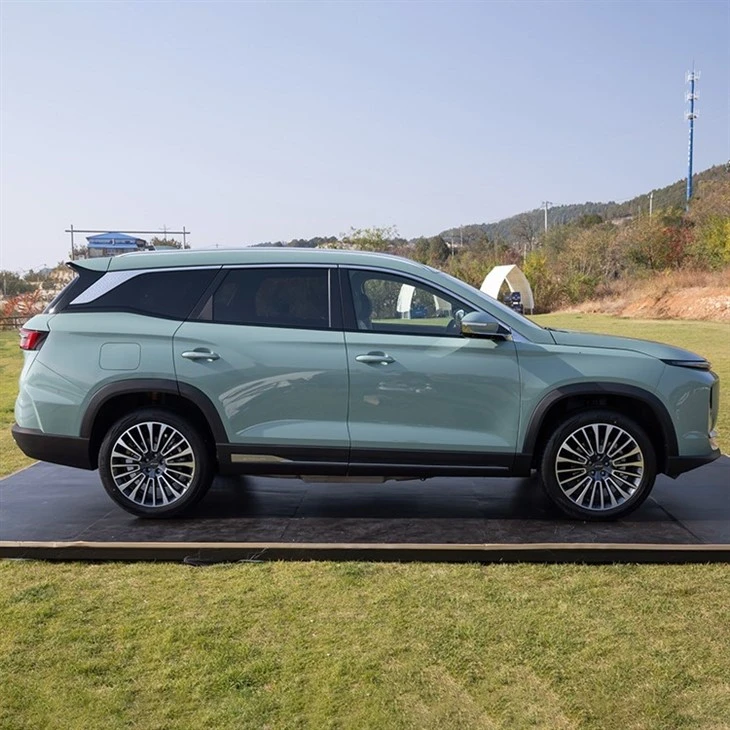 Jetour X90 Mid-size Crossover SUV